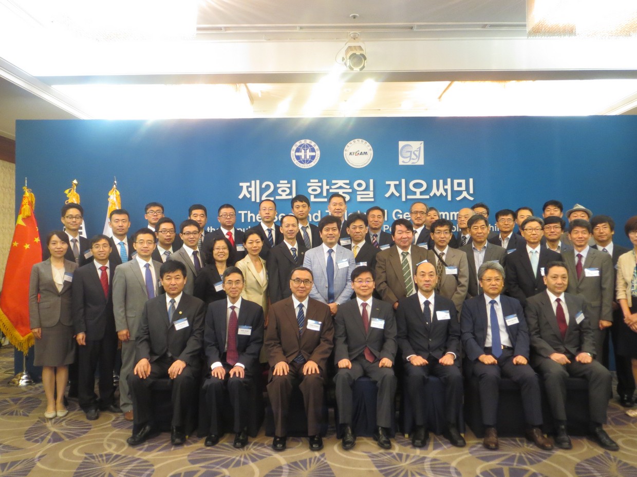 2dca90282a300a77a3c3d2bd15b9cdb9_1498436918_31.jpg
